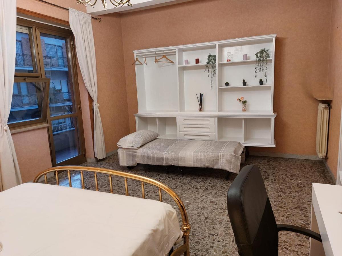 12Min Da Roma Centro Stanza Grande E Luminosa Hotel Ciampino Exterior foto
